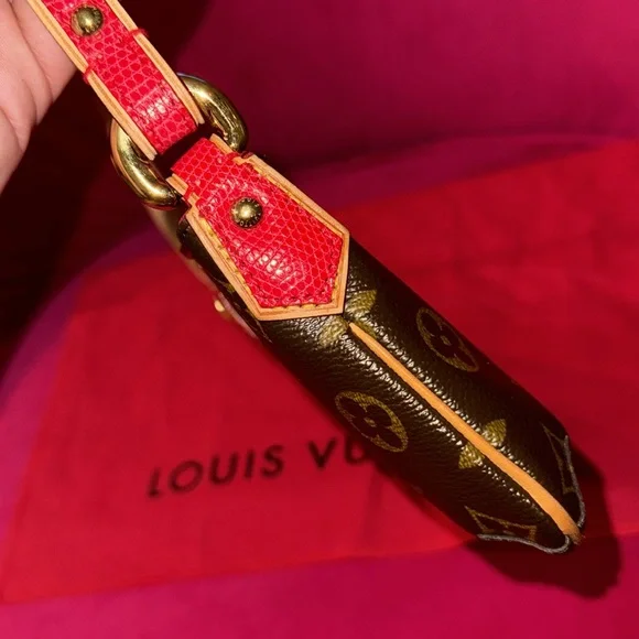 Louis Vuitton x Takashi Murakami Lizard Monogram Cerises Pochette cherry 🍒 bag - Picture 7 of 16